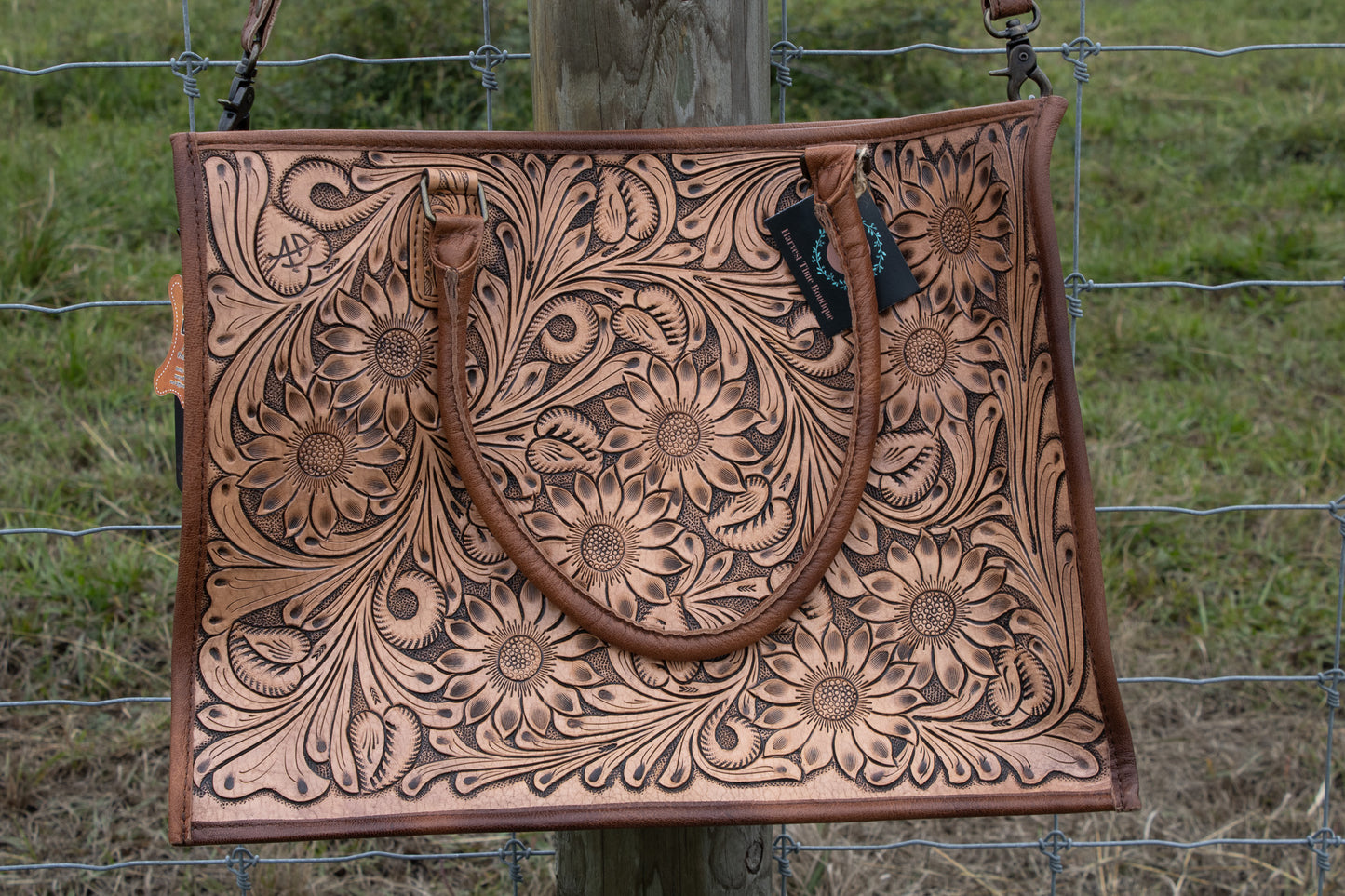 Leslie Concealed Carry Laptop Bag